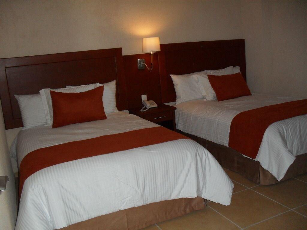 Hotel Rs Córdoba Eksteriør bilde